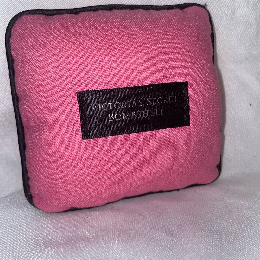 RARE Victoria's Secret Bombshell Sachet